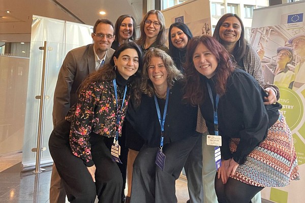 Roadmap to end animal testing